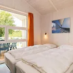 4 Star In Friedrichkoog Friedrichskoog