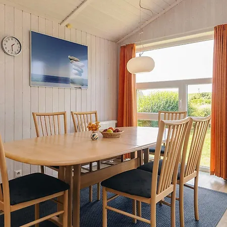 4 Star In Friedrichkoog Friedrichskoog-Spitz